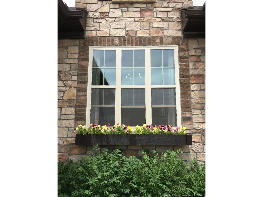 12221 Saint Andrews, Sellersburg, IN 47172