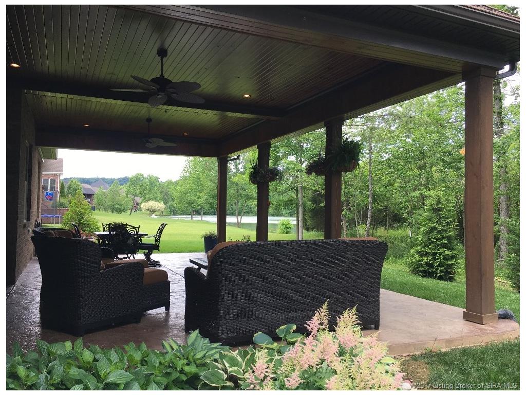 12221 Saint Andrews, Sellersburg, IN 47172