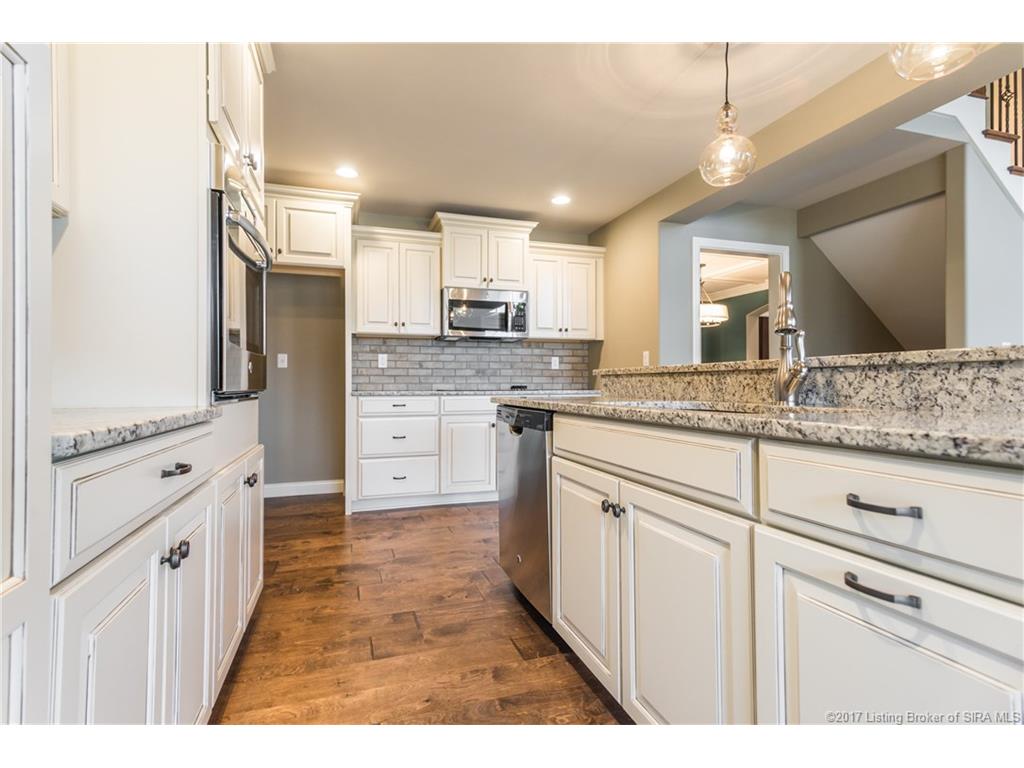 1208 Amy Ave, Sellersburg, IN 47172