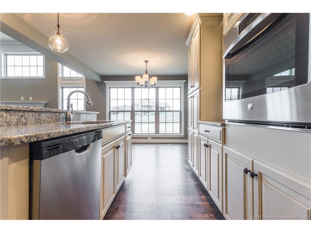 1208 Amy Ave, Sellersburg, IN 47172