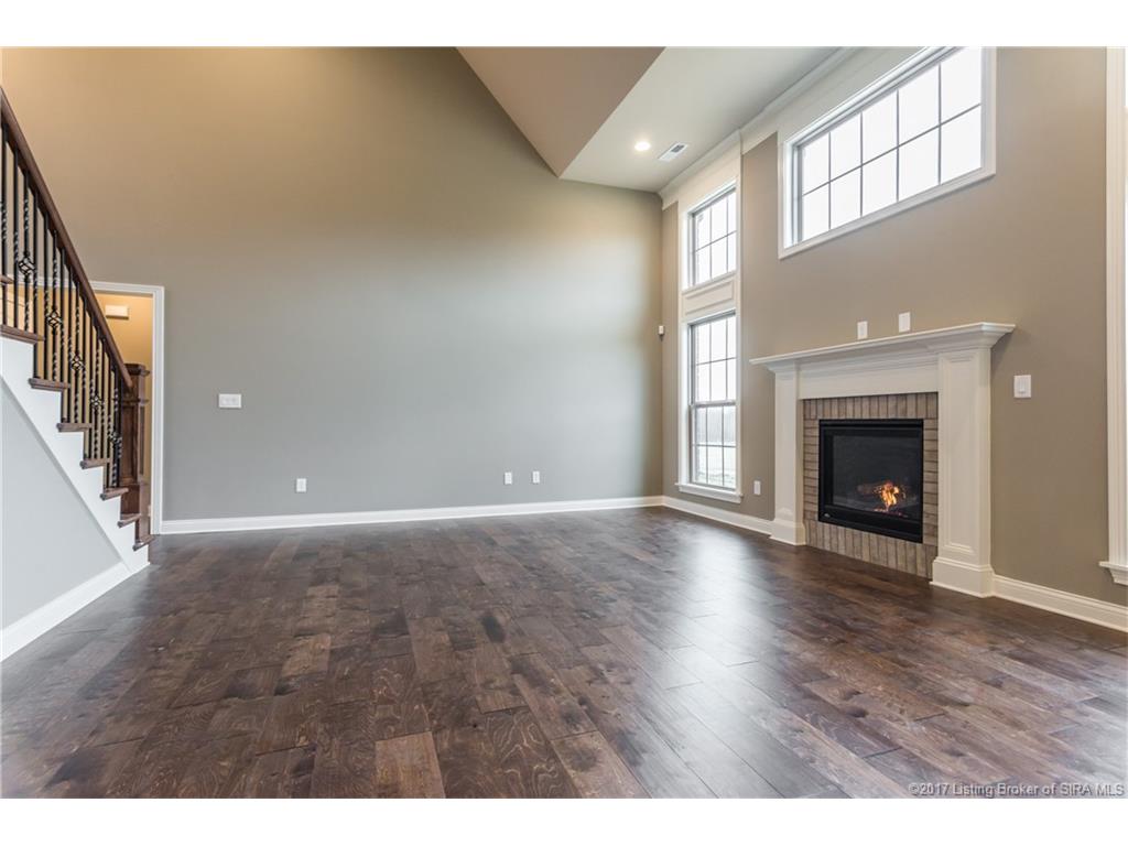 1208 Amy Ave, Sellersburg, IN 47172