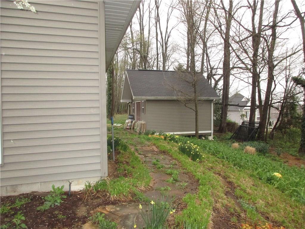 2990 West 200 S, Columbus, IN 47201