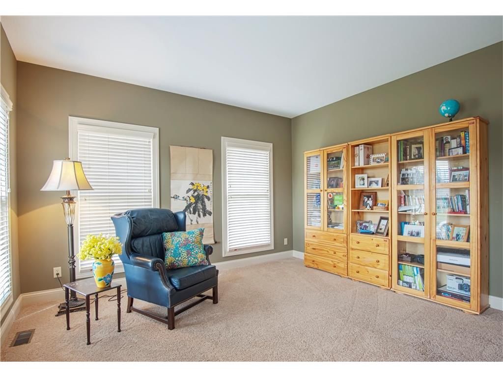 990 Westlake Hills Drive, Columbus, IN 47201