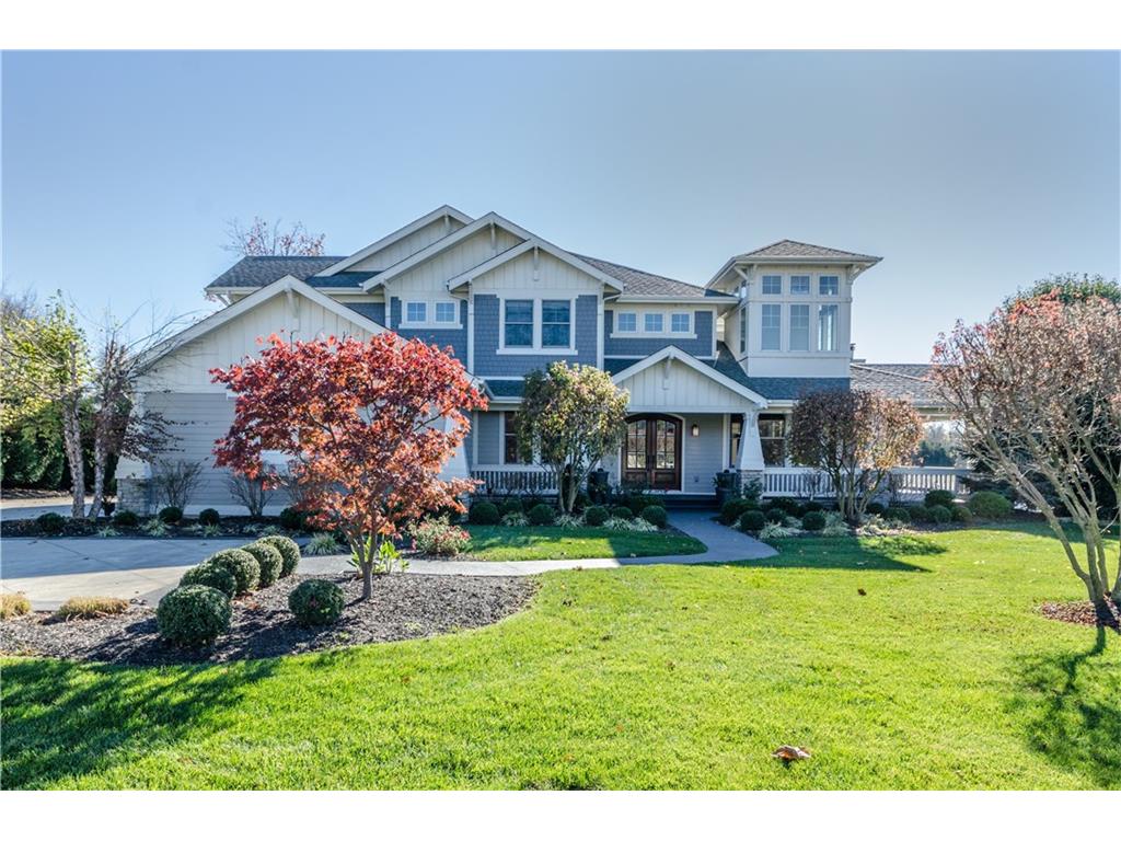 6025 Waterside Drive, Columbus, IN 47201