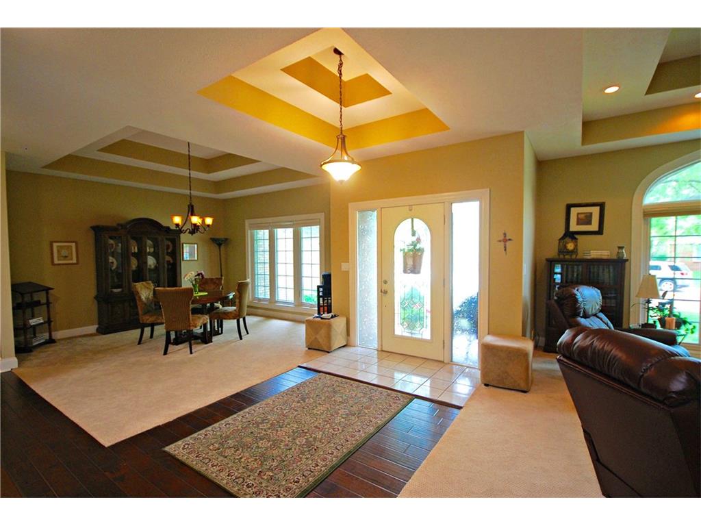 1035 Champion Court, Columbus, IN 47201