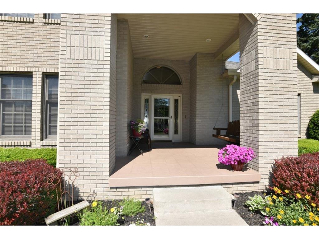 4771 Winterberry Place, Columbus, IN 47201