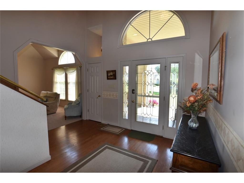 4771 Winterberry Place, Columbus, IN 47201