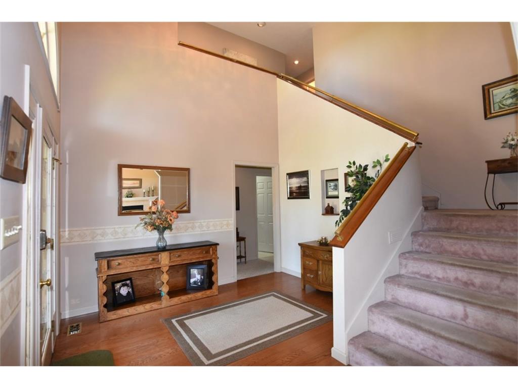 4771 Winterberry Place, Columbus, IN 47201