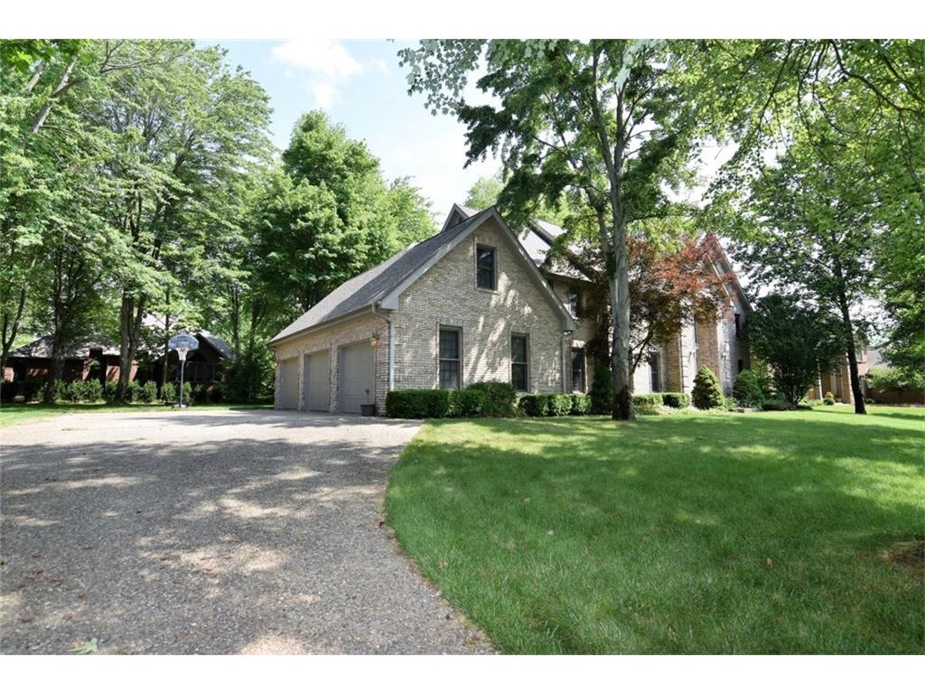 6008 Turtle Bay Parkway, Columbus, IN 47201