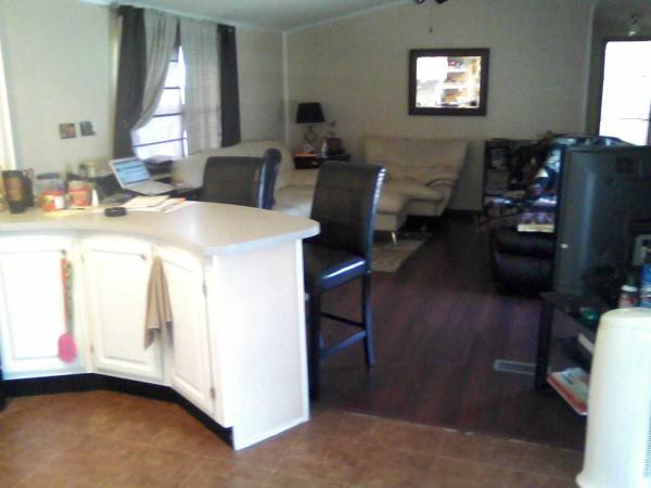 Heritage Heights Manufactured Home Community 6805 Bonesteel DrColumbus, IN 47201