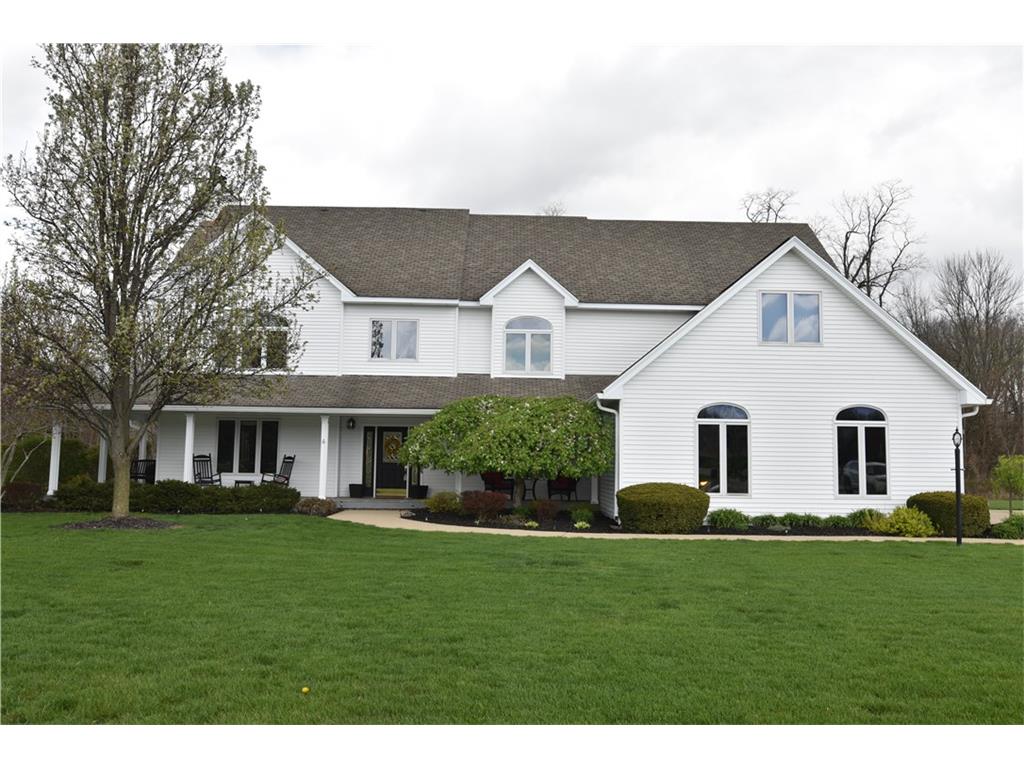 1516 North Meadows Court, Columbus, IN 47203