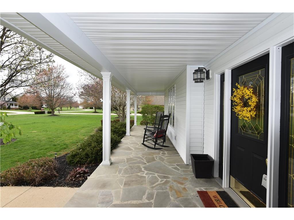 1516 North Meadows Court, Columbus, IN 47203