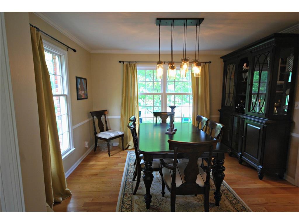 4410 North Riverside Drive, Columbus, IN 47203