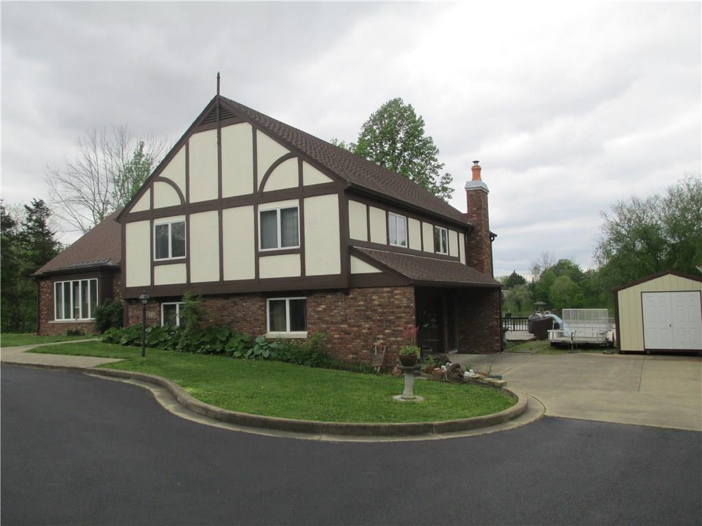 3402 North Meadow Drive, Hope, IN 47246