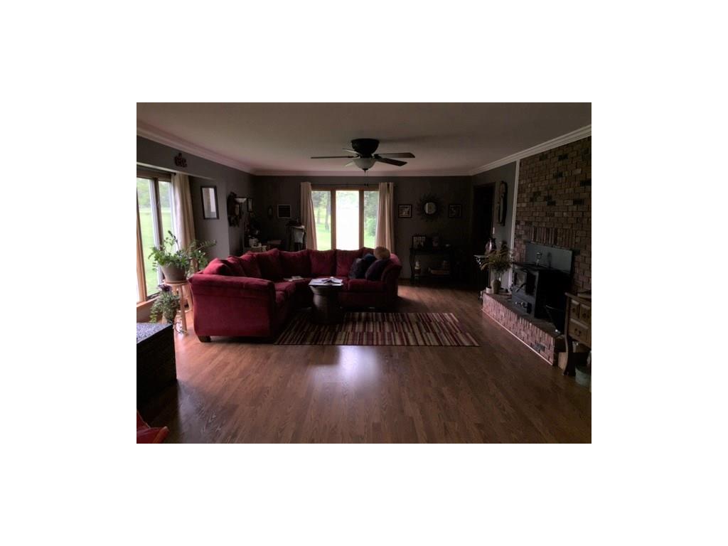 3402 North Meadow Drive, Hope, IN 47246