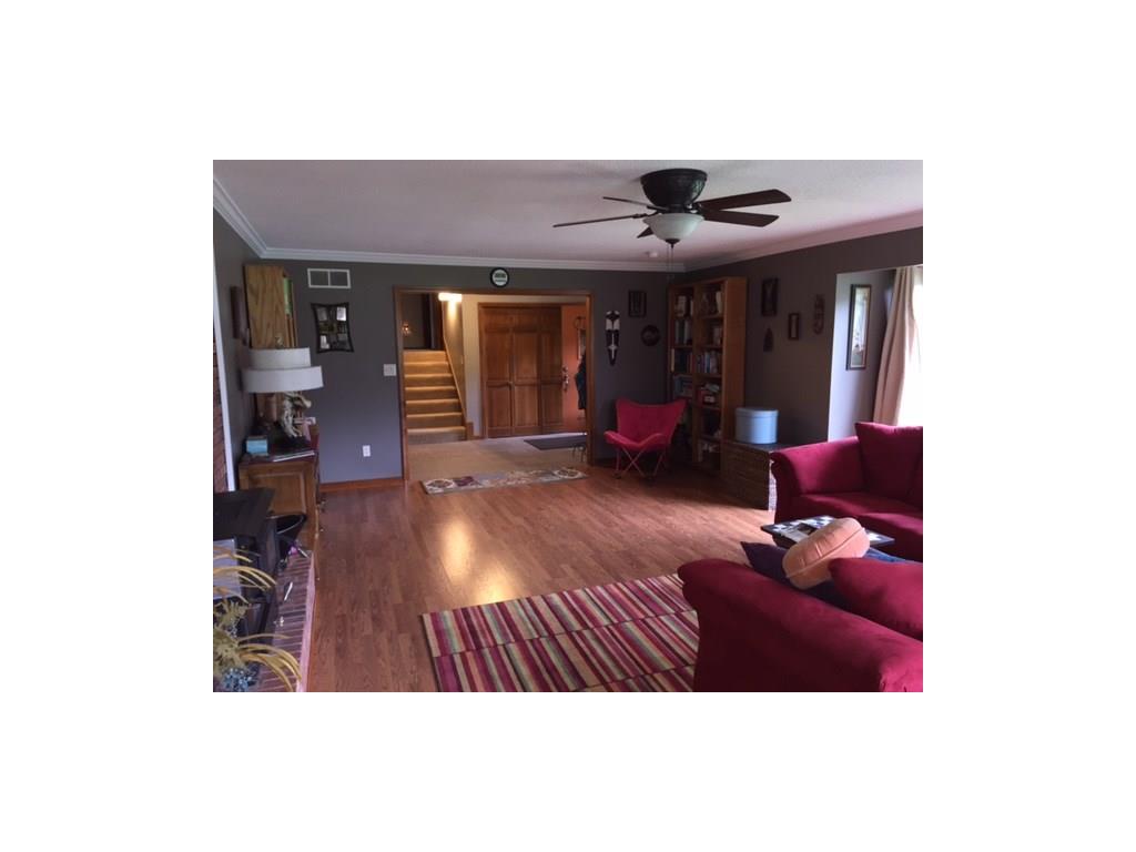 3402 North Meadow Drive, Hope, IN 47246