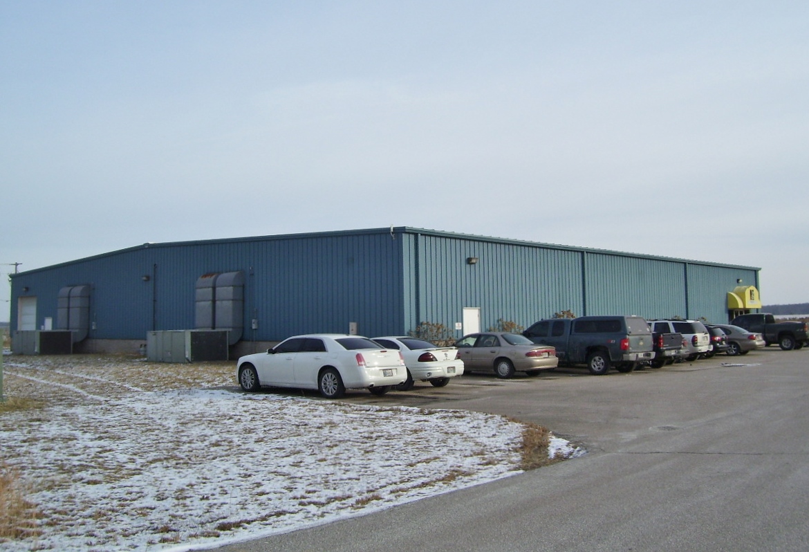 604 Montrow Industrial Pky, North Vernon, IN 47265