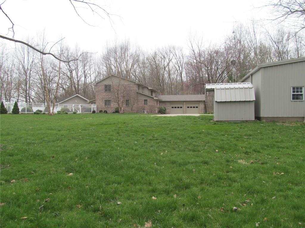 6889 East County Road 900 N, Seymour, IN 47274