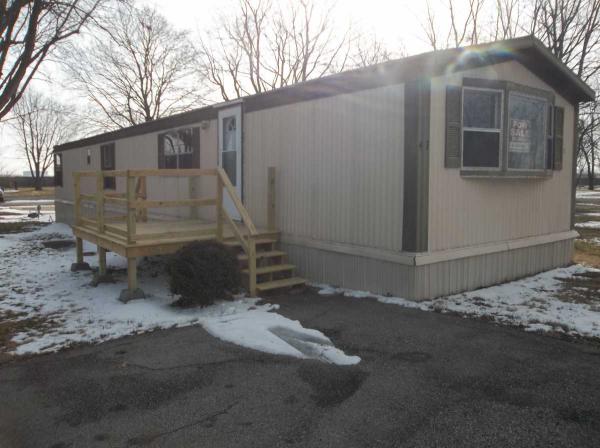 Delaware Acres 9901 State Rd. 3 N.Muncie, IN 47303