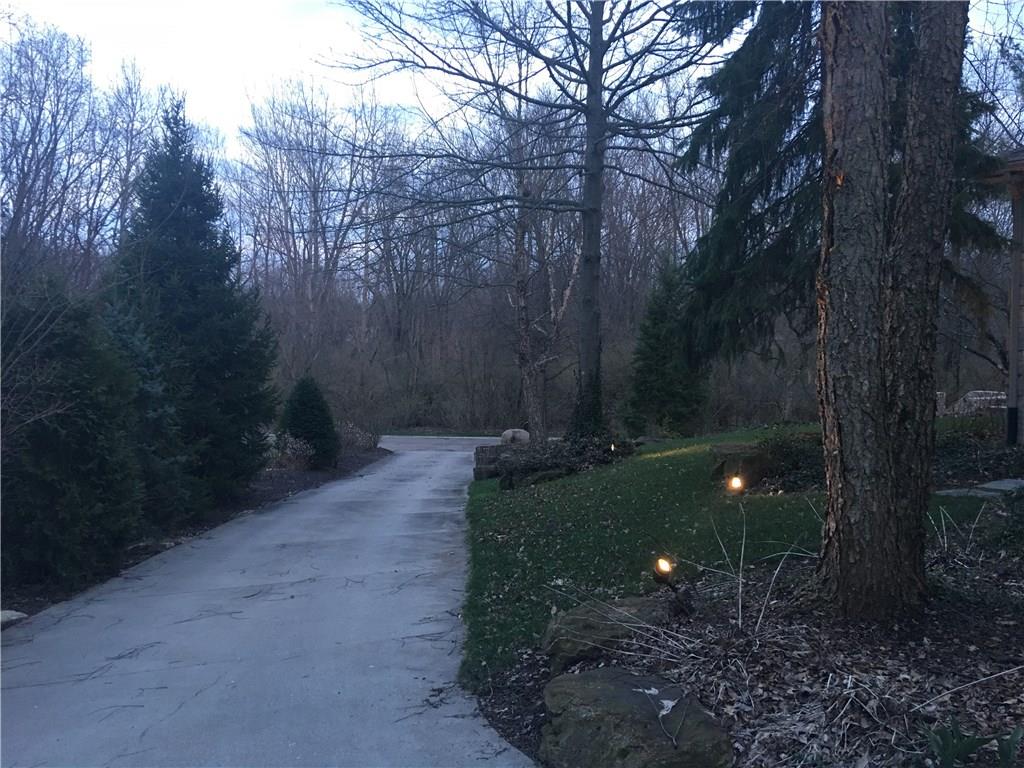 209 North Timber Ridge Court, Muncie, IN 47304