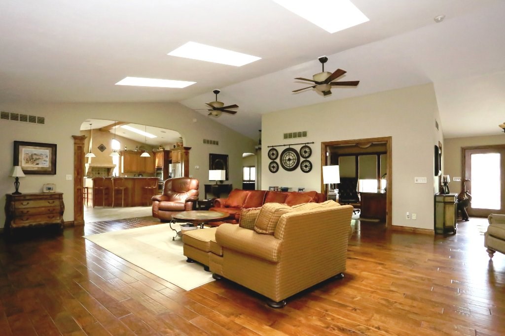 7048 Ruby Road, Centerville, IN 47330