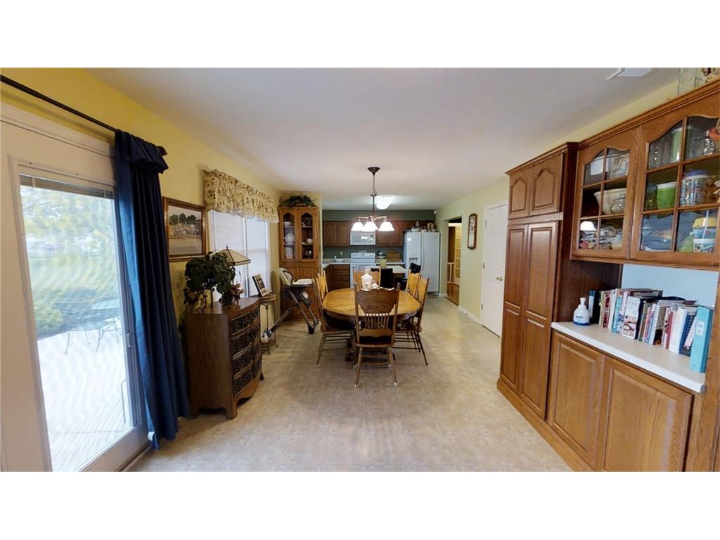 106 West Kenna Lane, Parker City, IN 47368