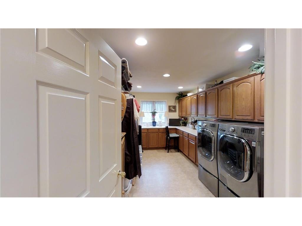 106 West Kenna Lane, Parker City, IN 47368