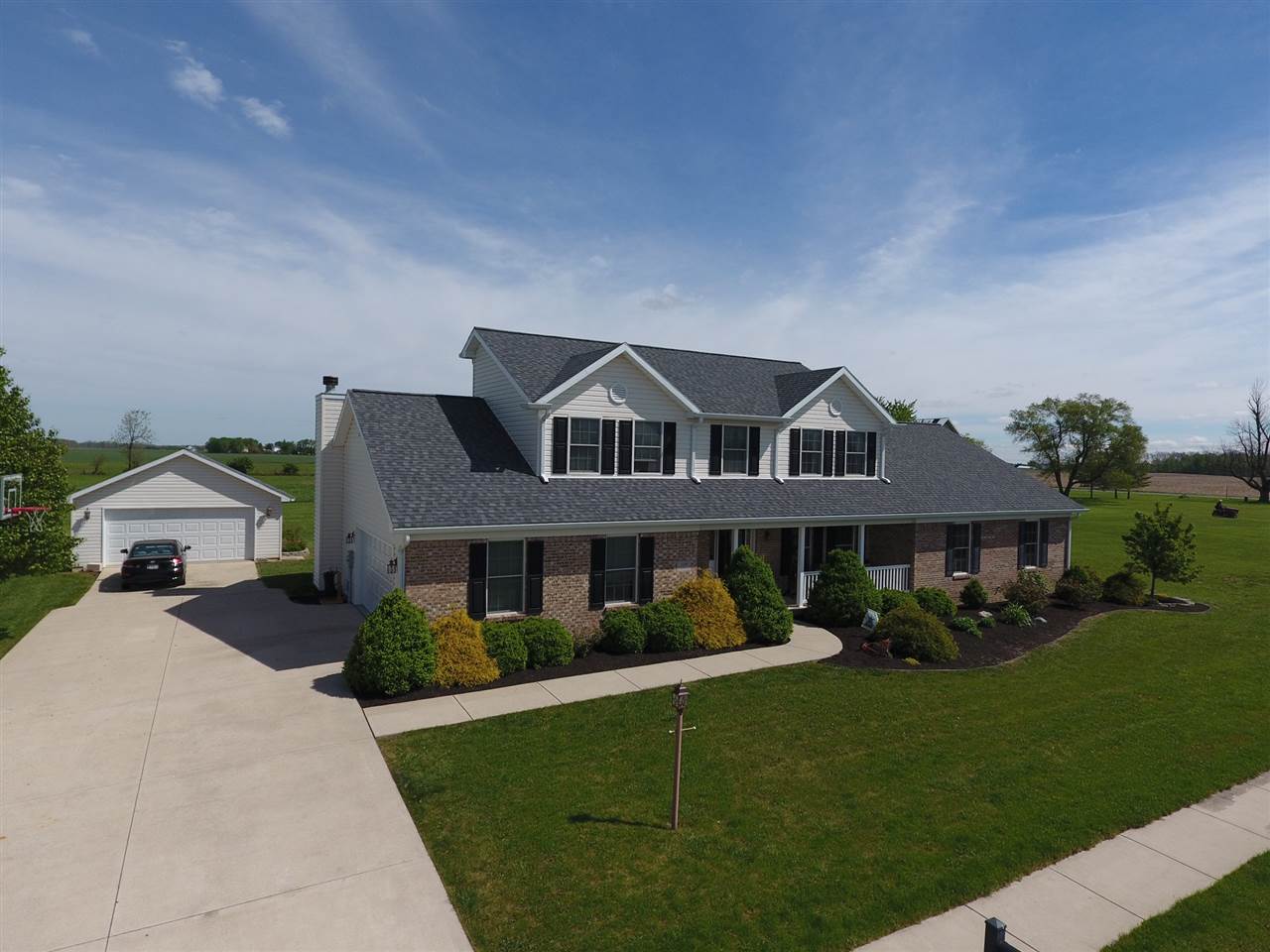 106 W Kenna Lane, Parker City, IN 47368