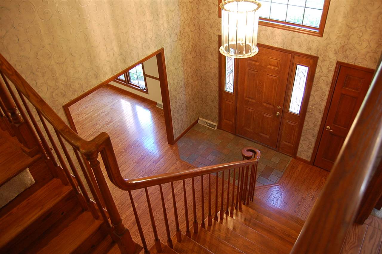 3333 Bishops Gate Drive, Richmond, IN 47374