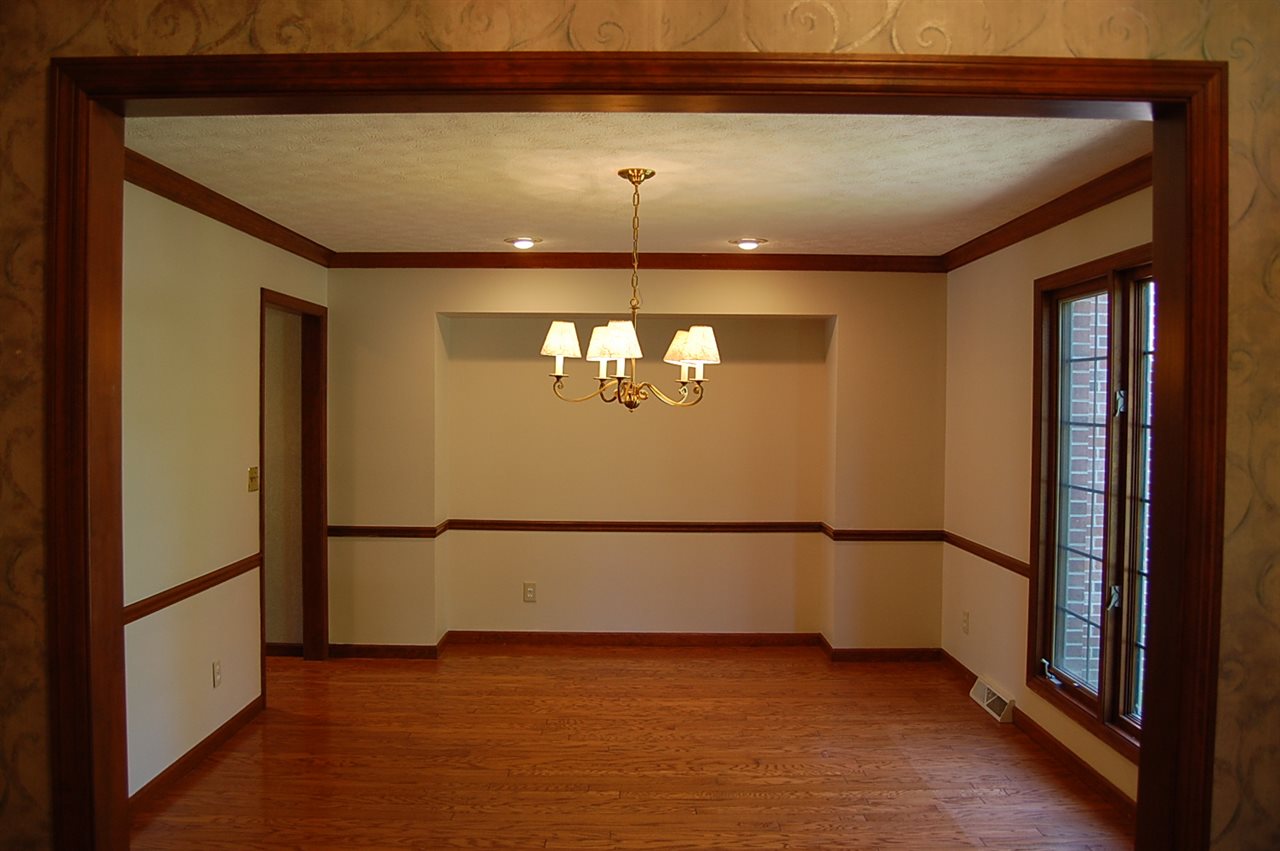 3333 Bishops Gate Drive, Richmond, IN 47374
