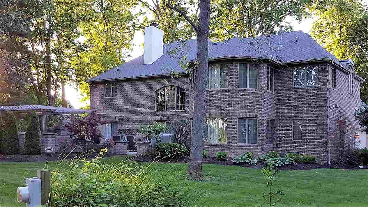 7009 W St Andrews Ave, Yorktown, IN 47396