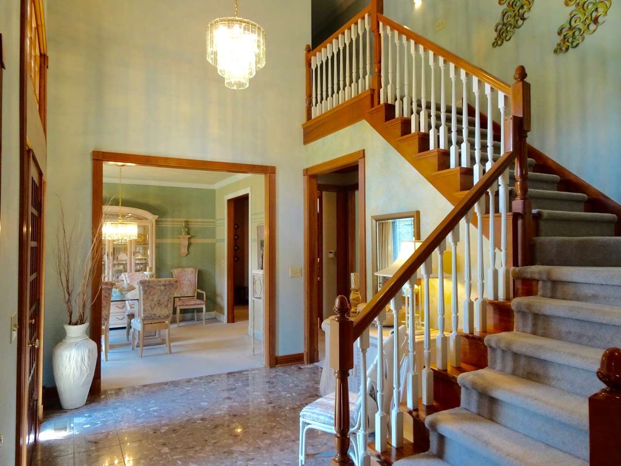 6800 W St Andrews, Yorktown, IN 47396