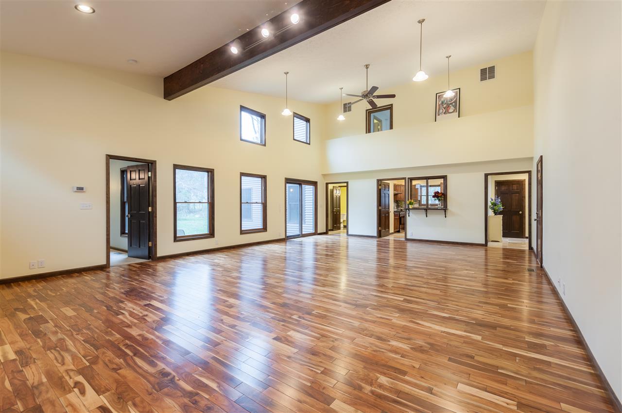 983 S Mary Beth, Bloomington, IN 47401