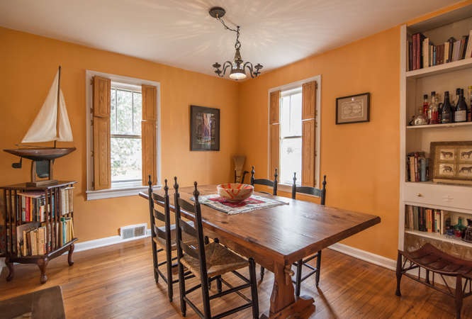 1800 E Maxwell, Bloomington, IN 47401