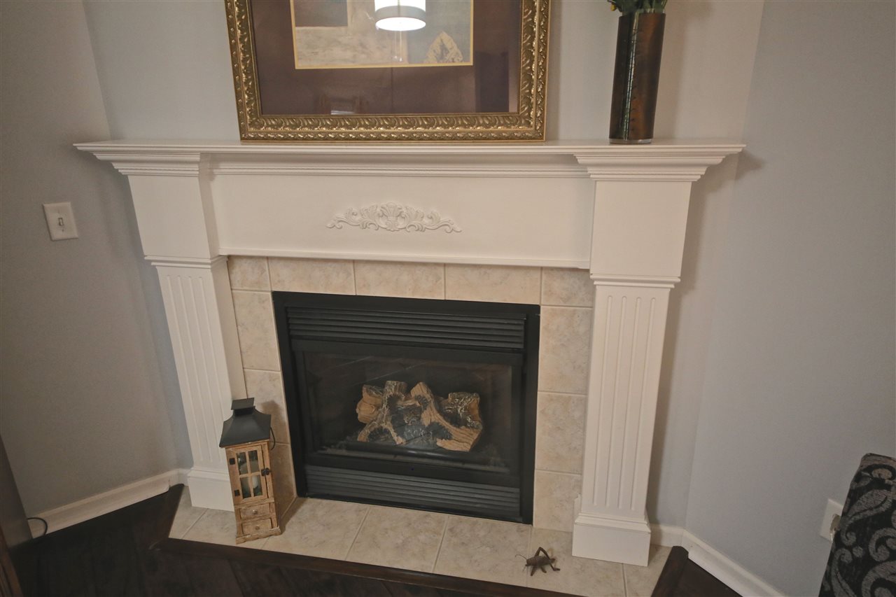 856 S Romans Way, Bloomington, IN 47401