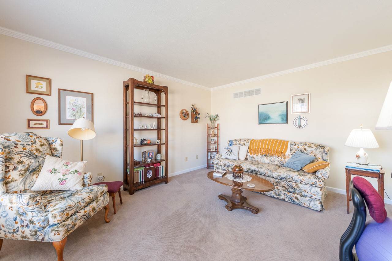 3425 S Cedarwood, Bloomington, IN 47401