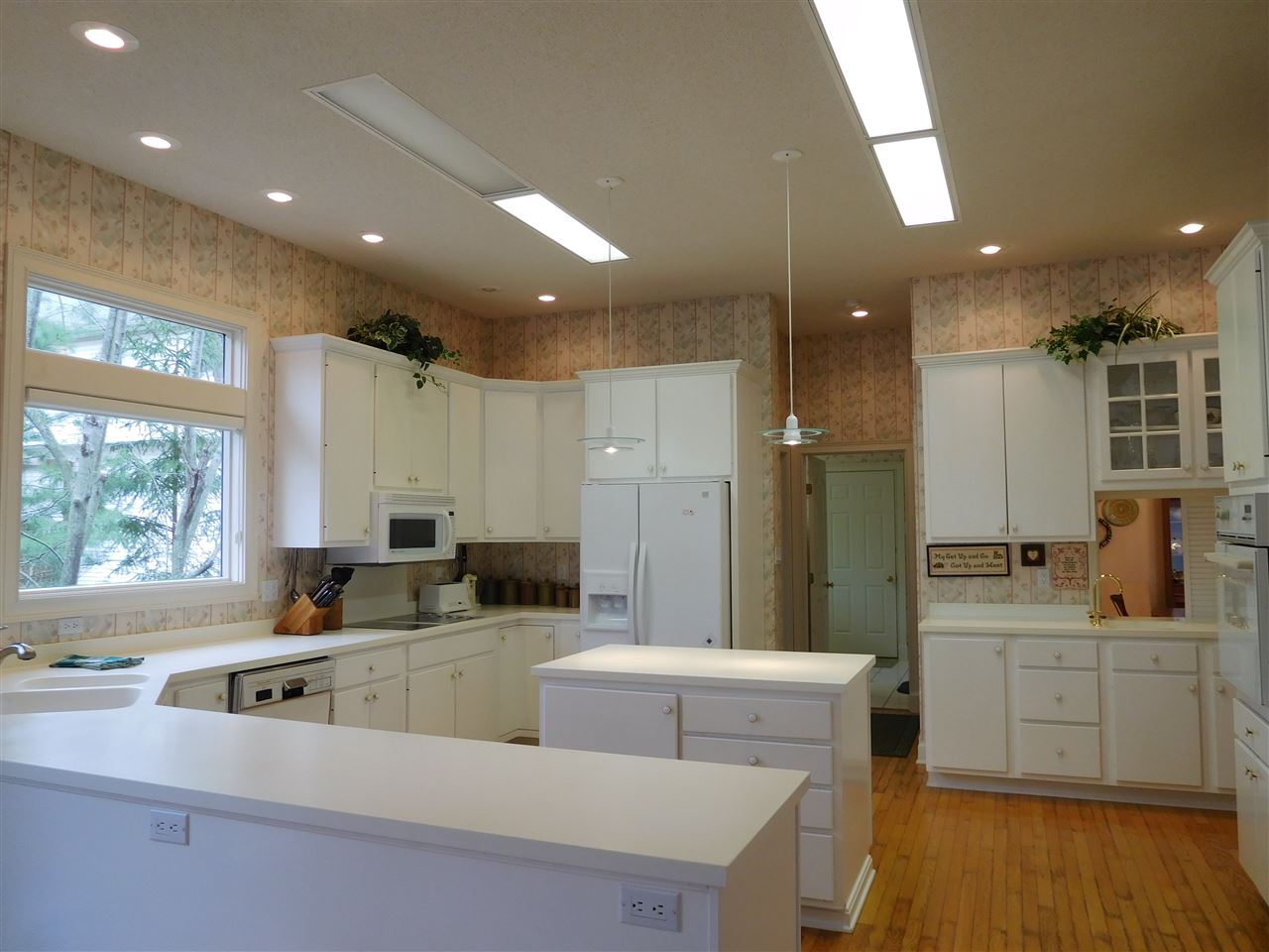 3710 E Saint Remy, Bloomington, IN 47401