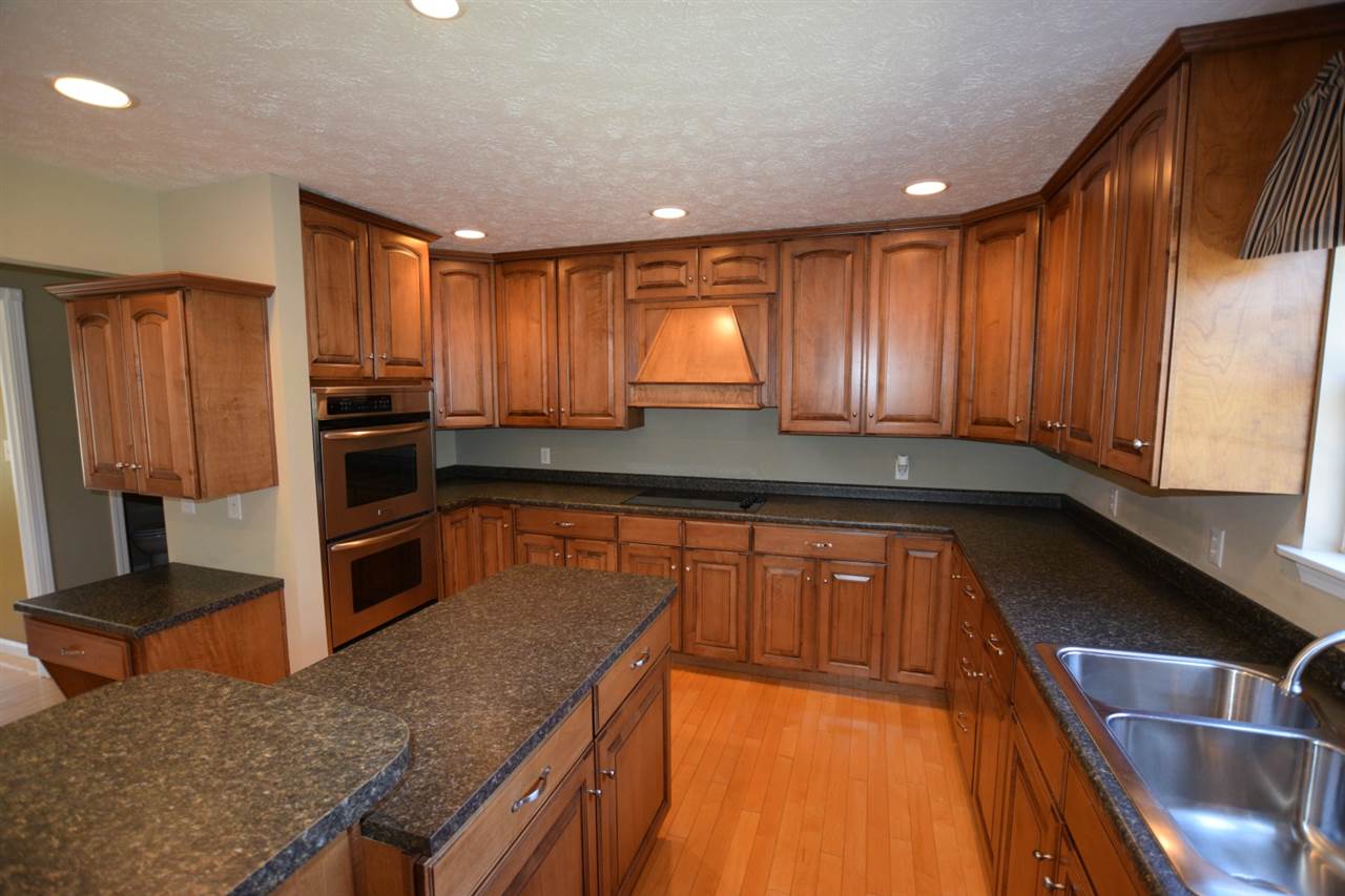 8283 S Mackenzie, Bloomington, IN 47401