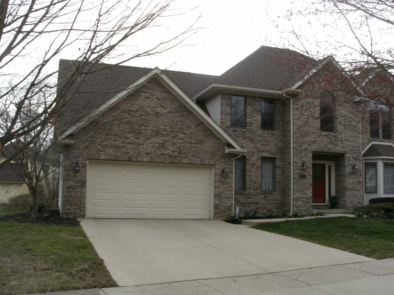 2916 S Kings, Bloomington, IN 47401