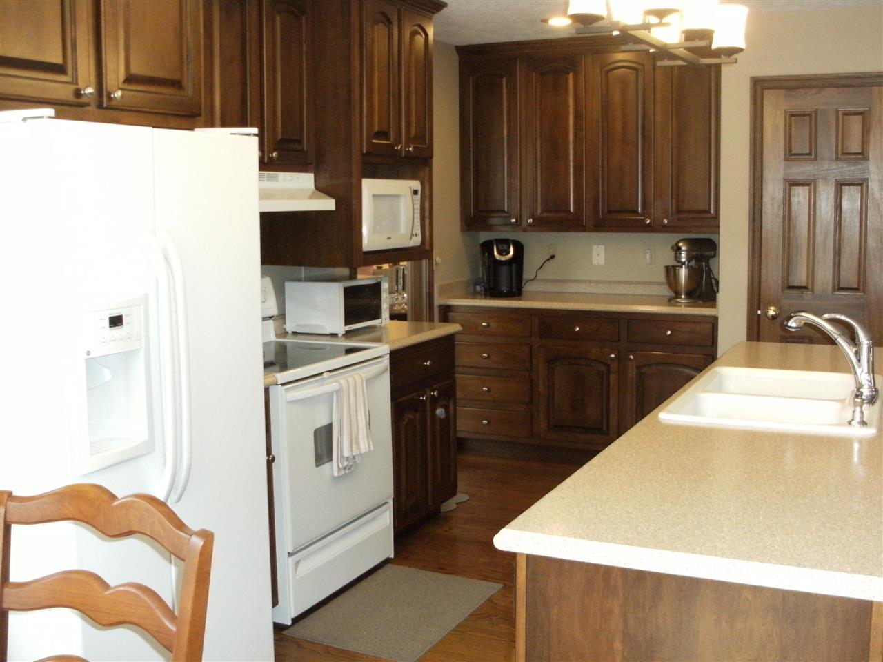 2916 S Kings, Bloomington, IN 47401