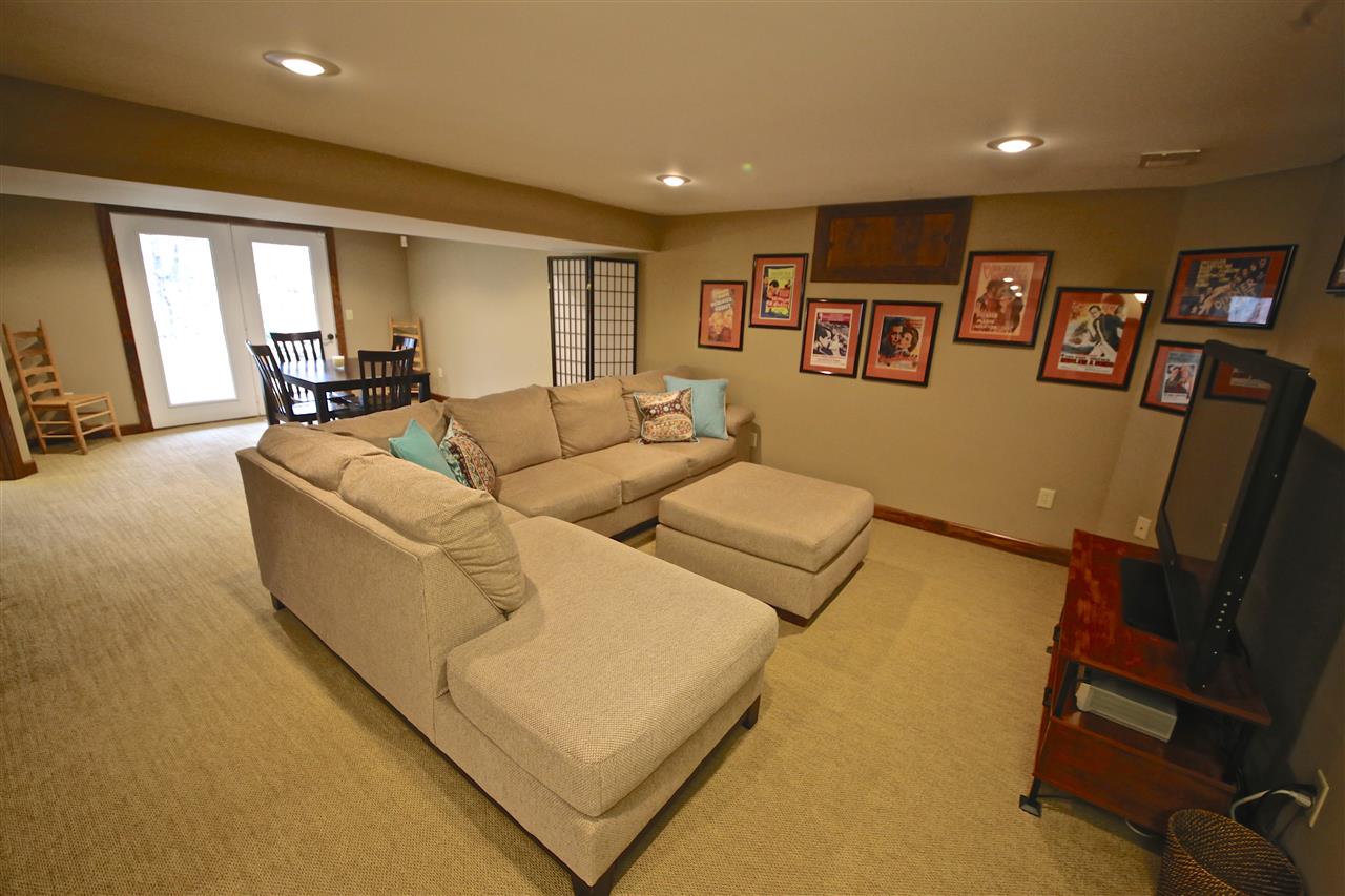 7150 E Pine Grove, Bloomington, IN 47401