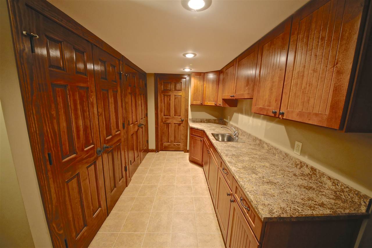 7150 E Pine Grove, Bloomington, IN 47401
