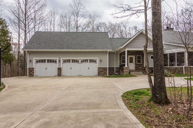 4889 S Nature, Bloomington, IN 47401