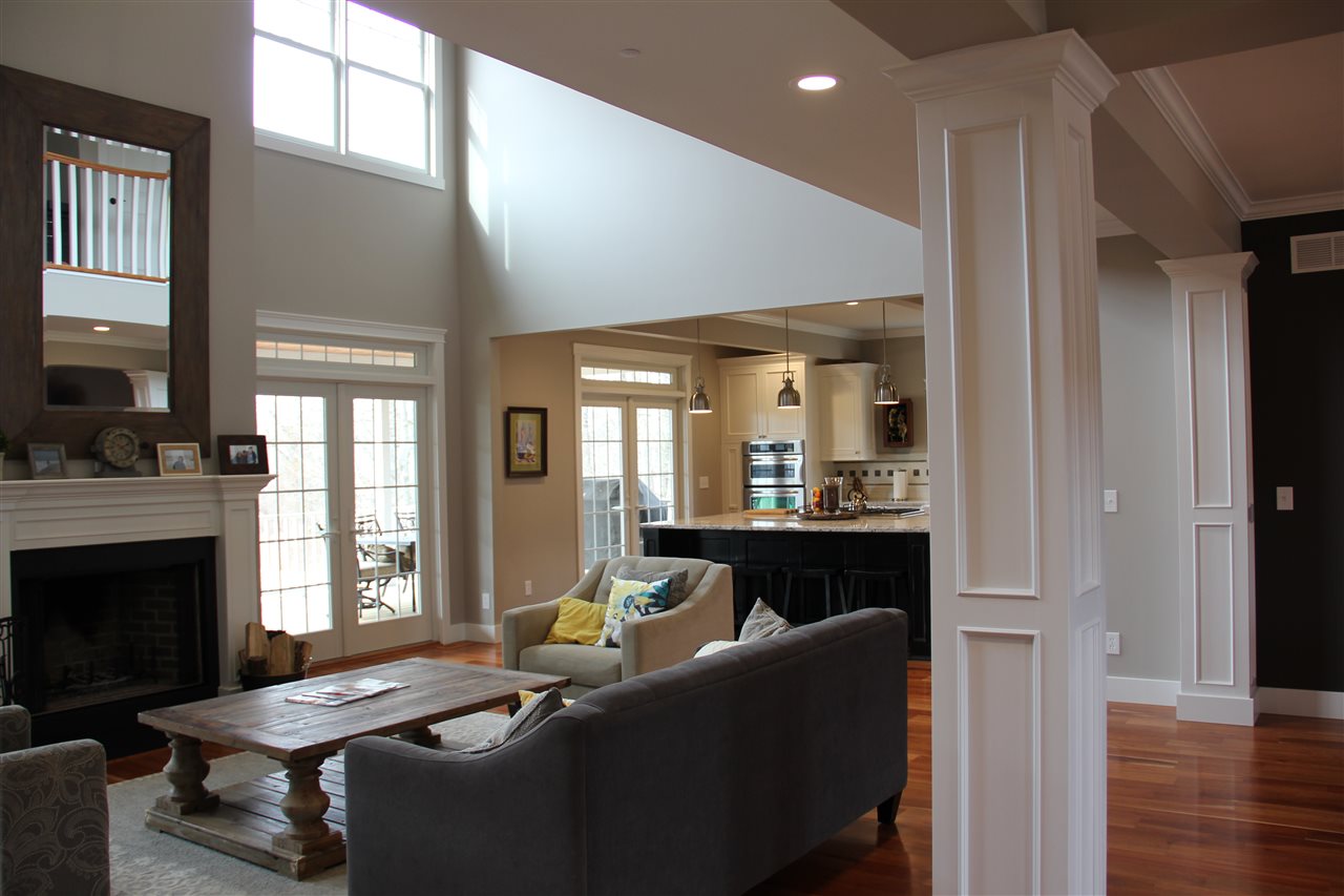 3949 E Larry Wayne, Bloomington, IN 47401