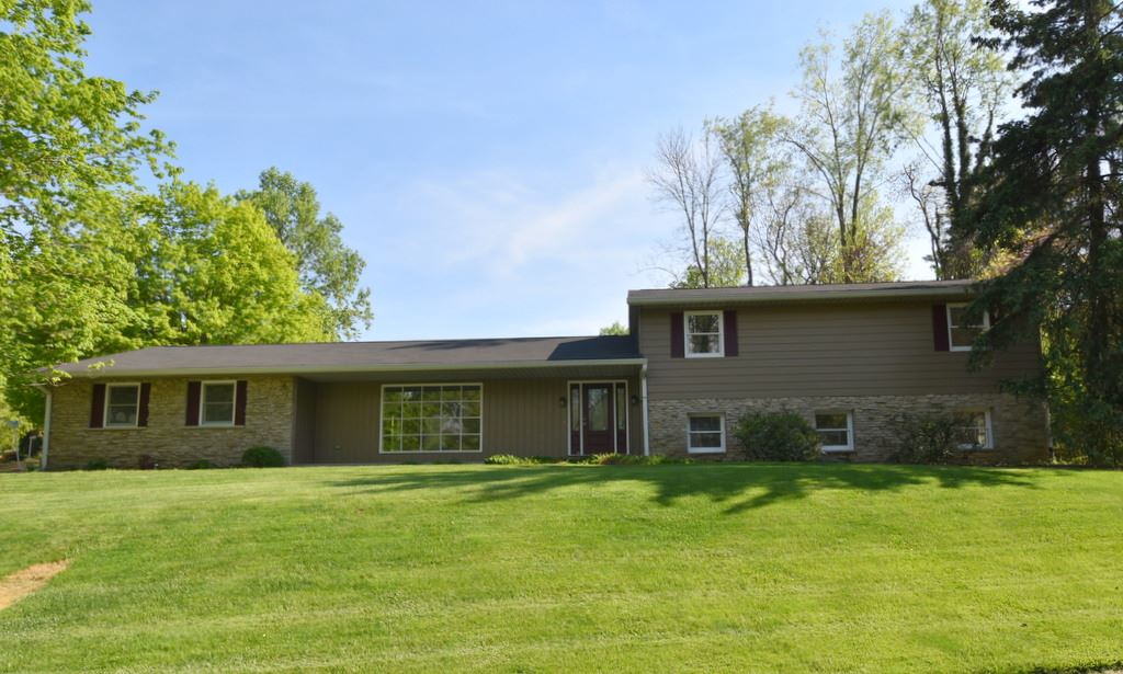 2518 E Covenanter Drive, Bloomington, IN 47401