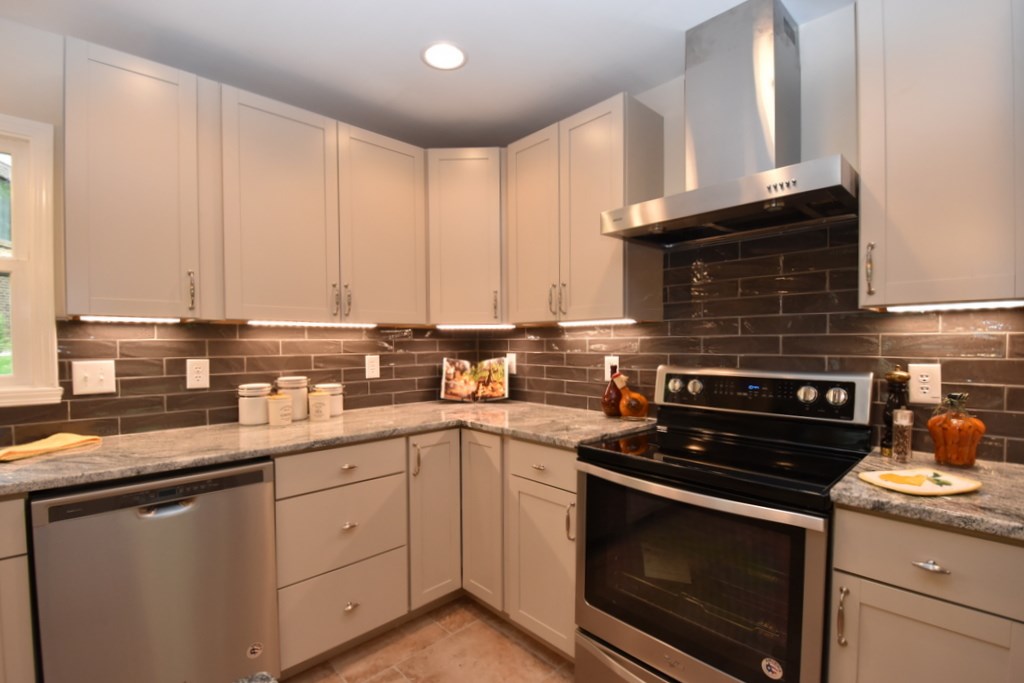 2518 E Covenanter Drive, Bloomington, IN 47401