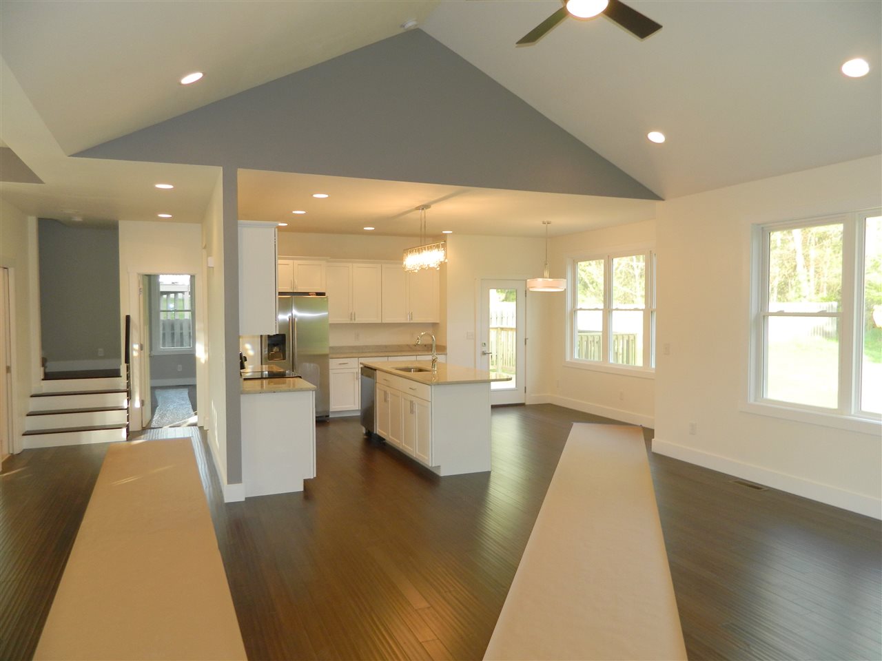 989 E Keenland Court, Bloomington, IN 47401
