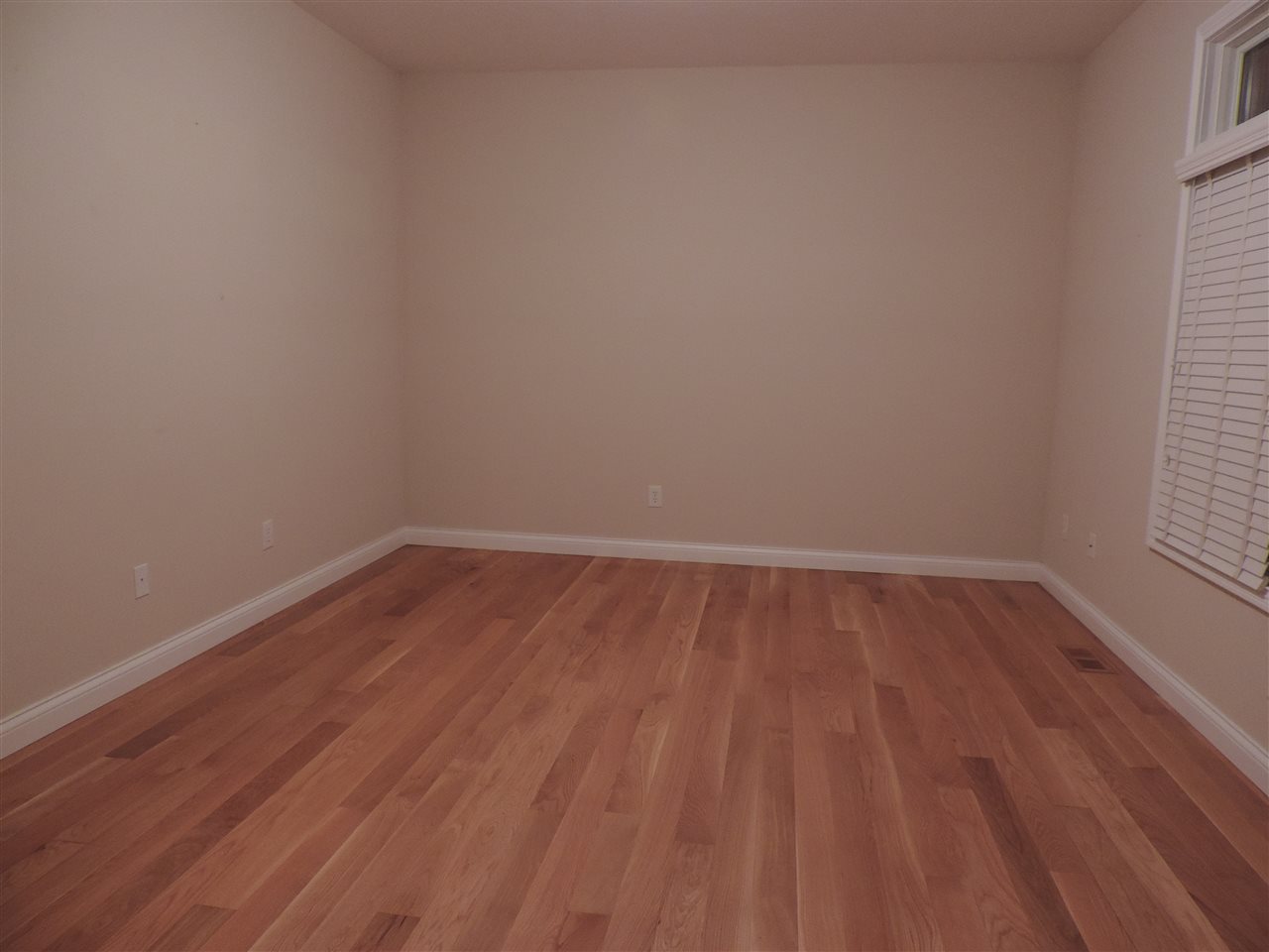 3900 E Breckenmore Drive, Bloomington, IN 47401
