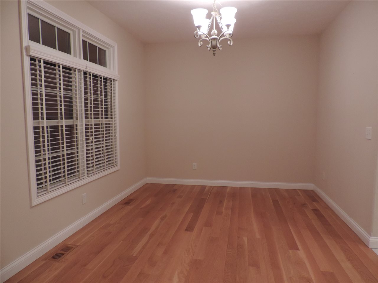 3900 E Breckenmore Drive, Bloomington, IN 47401