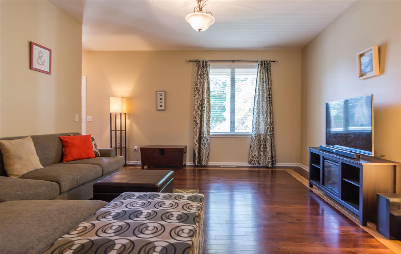 3416 S CEDARWOOD Circle, Bloomington, IN 47401